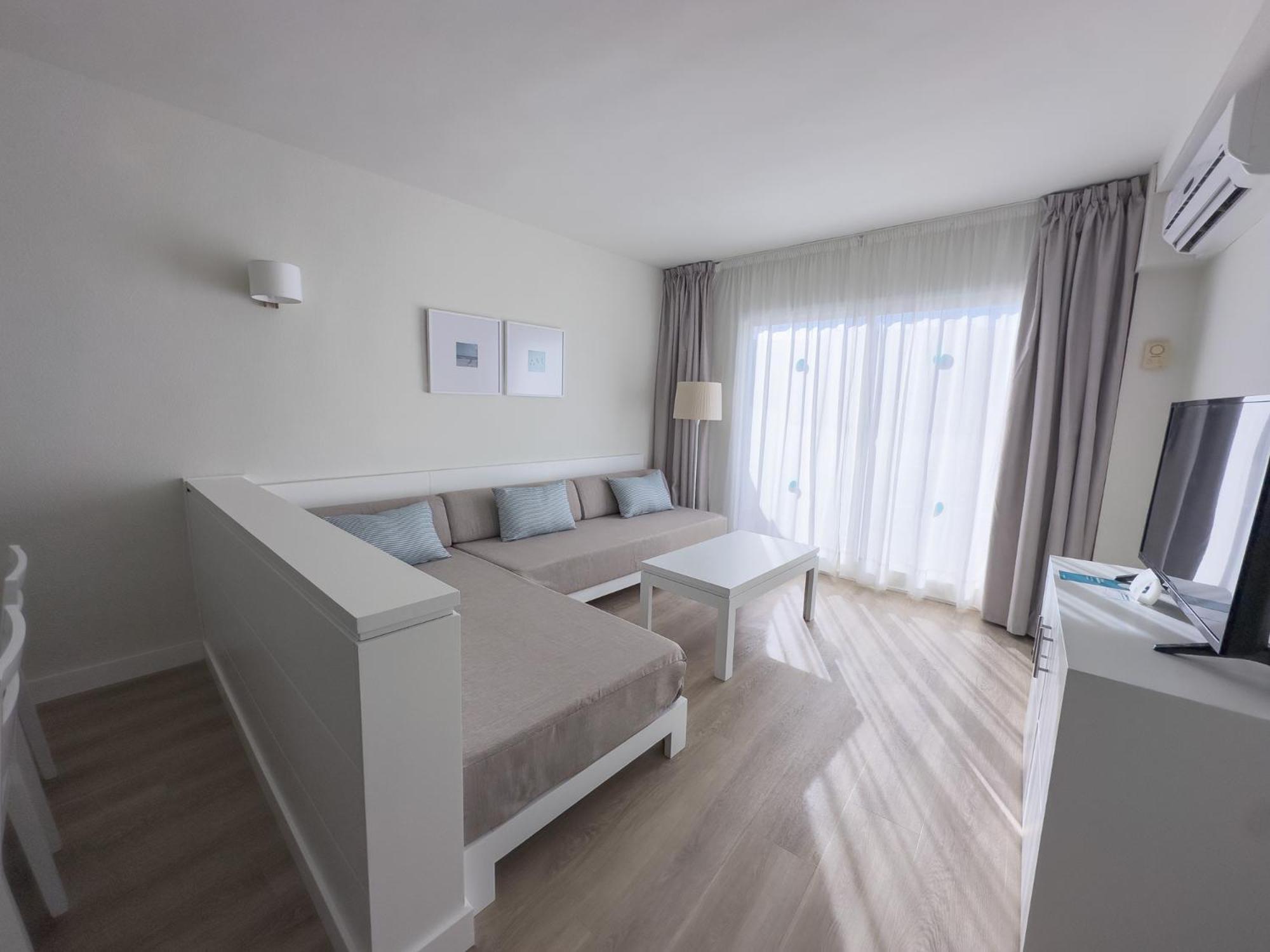 Bluesea Club Martha'S Aparthotel Cala D´Or Εξωτερικό φωτογραφία